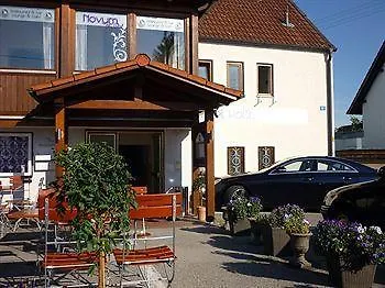 Отель Airport Hotel Hallbergerhof
