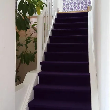 Airport Hotel Hallbergerhof Халльбергмос