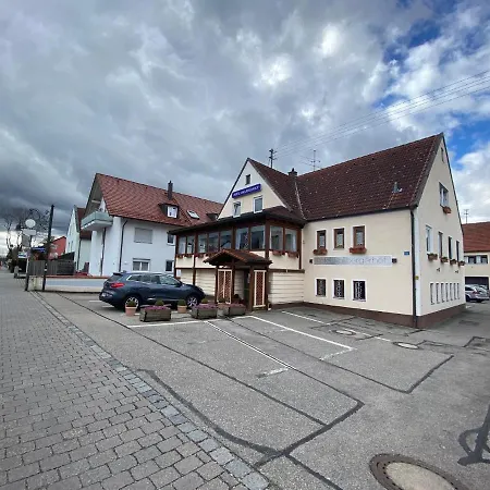 Airport Hotel Hallbergerhof Отель Халльбергмос